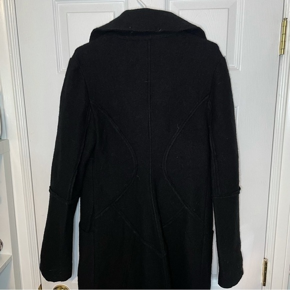 VIVIAN Shyu 100% Wool Made in Canada EUC Classic Black Button Coat small - Picture 6 of 8
